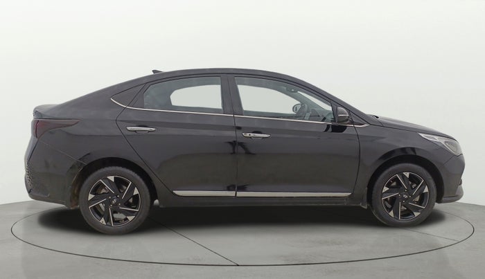 2022 Hyundai Verna SX (O) 1.0 TURBO DCT, Petrol, Automatic, 41,686 km, Right Side View