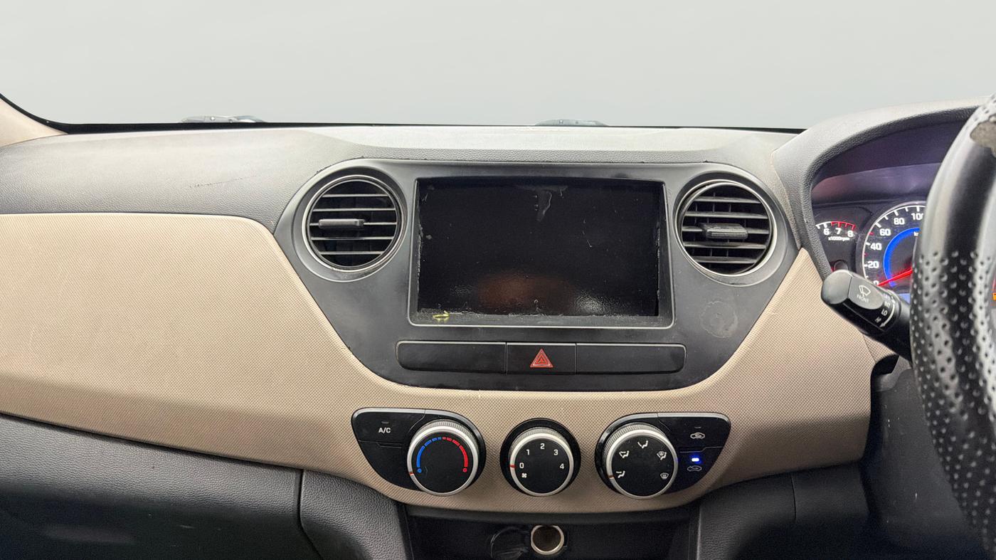 2017 Hyundai Grand i10 ASTA 1.2 KAPPA VTVT, Petrol, Manual, 96,012 km, Air Conditioner