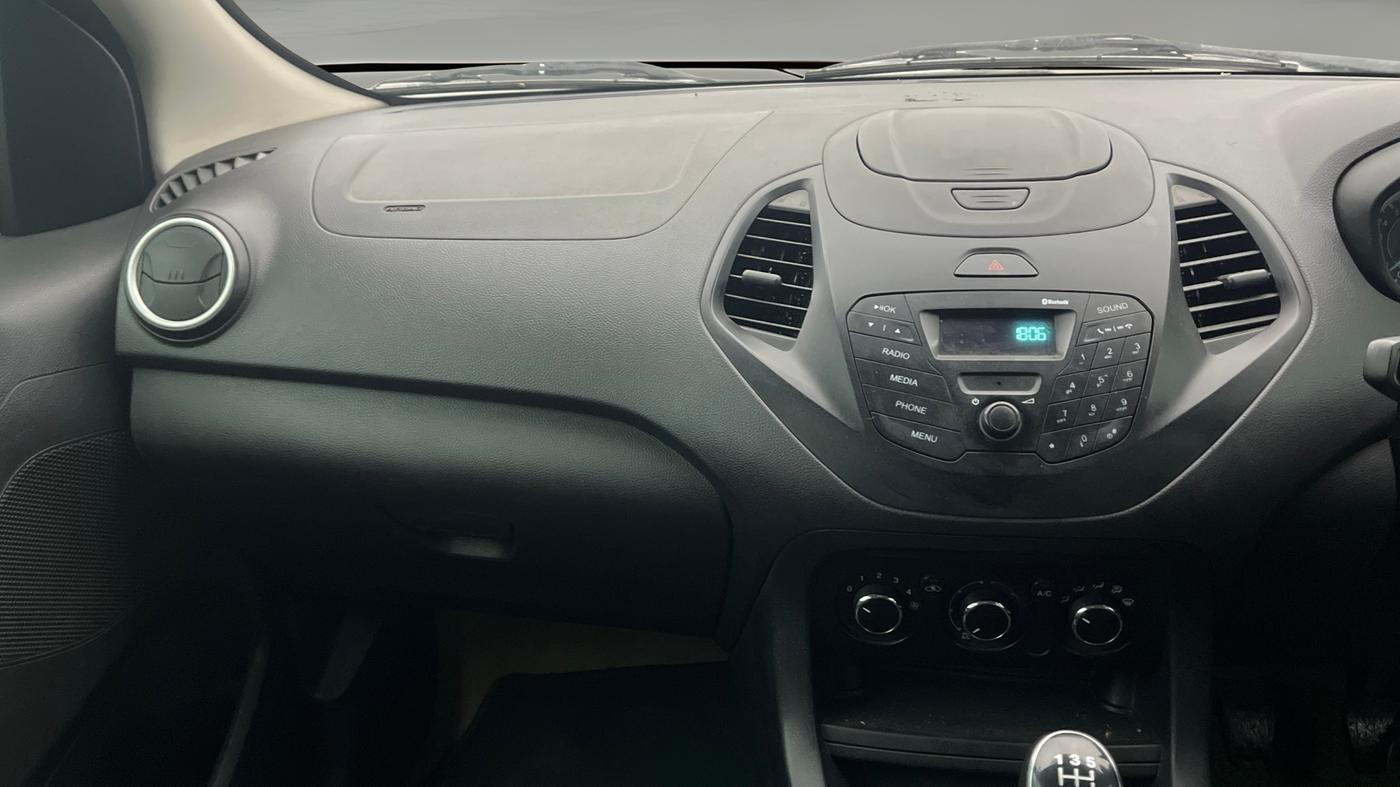 2017 Ford New Figo TREND 1.2 PETROL, CNG, Manual, 87,407 km, Air Conditioner