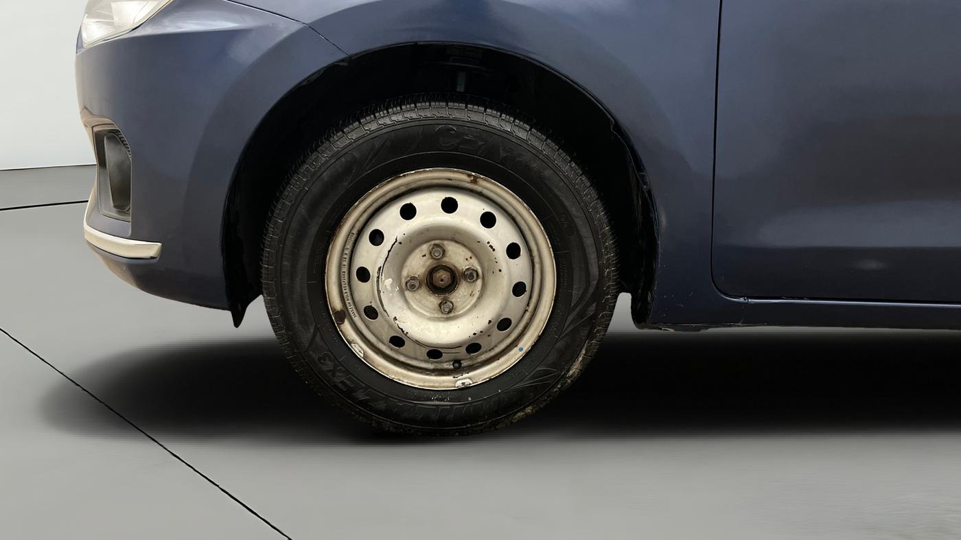 2018 Maruti Dzire LXI, Petrol, Manual, 30,792 km, Left Front Wheel