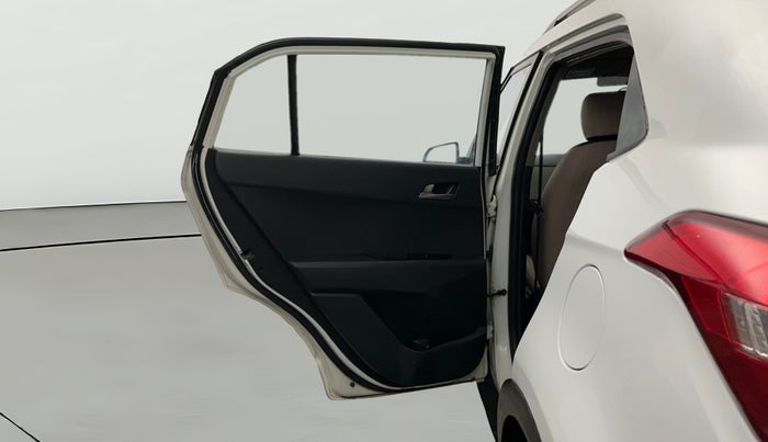 2017 Hyundai Creta SX PLUS 1.6 PETROL, Petrol, Manual, 82,070 km, LHS Rear Door