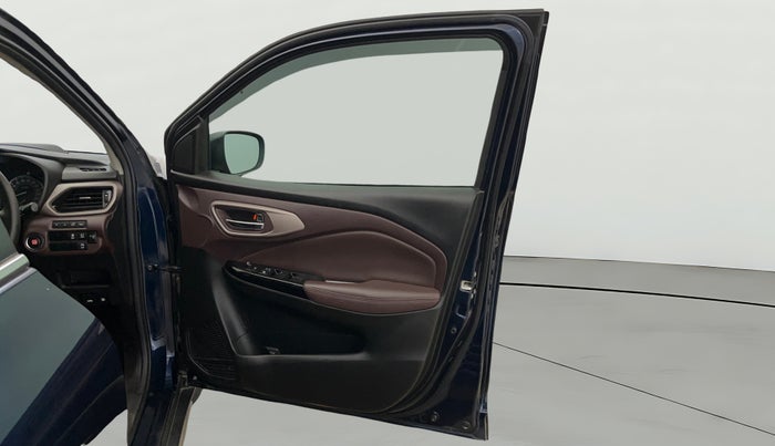 2024 Maruti FRONX ALPHA 1.0L TURBO 6 AT, Petrol, Automatic, 4,188 km, RHS Front Door