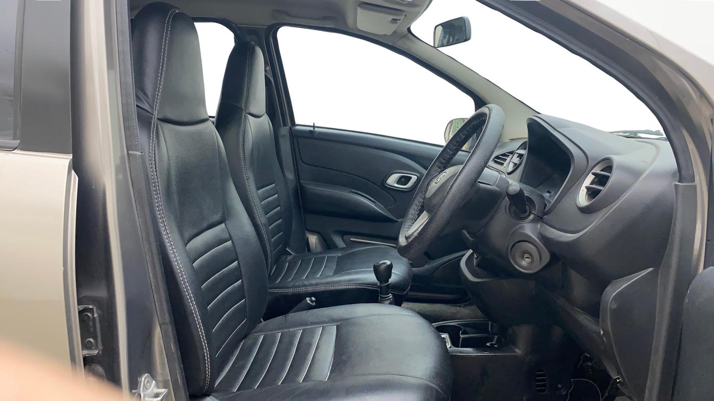 2018 Datsun Redi Go T(O) 1.0, Petrol, Manual, 1,03,512 km, Right Side Front Door Cabin