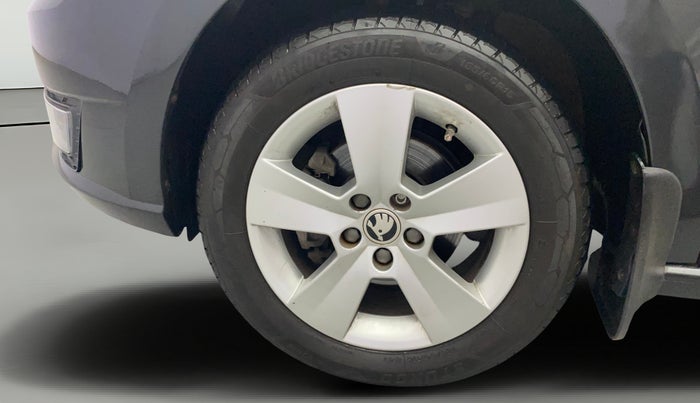 2020 Skoda Rapid 1.0 AMBITION TSI MT, Petrol, Manual, 81,639 km, Left Front Wheel