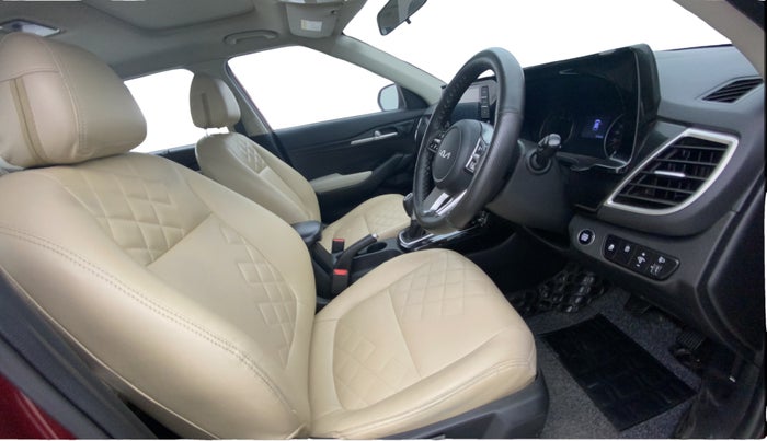 2023 KIA SELTOS HTK PLUS 1.5 DIESEL IMT, Diesel, Manual, 47,665 km, Right Side Front Door Cabin