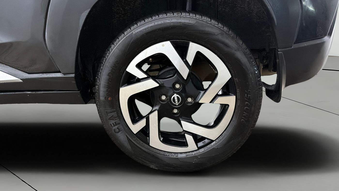 2022 Nissan MAGNITE XV PREMIUM TURBO CVT, Petrol, Automatic, 37,676 km, Left Rear Wheel