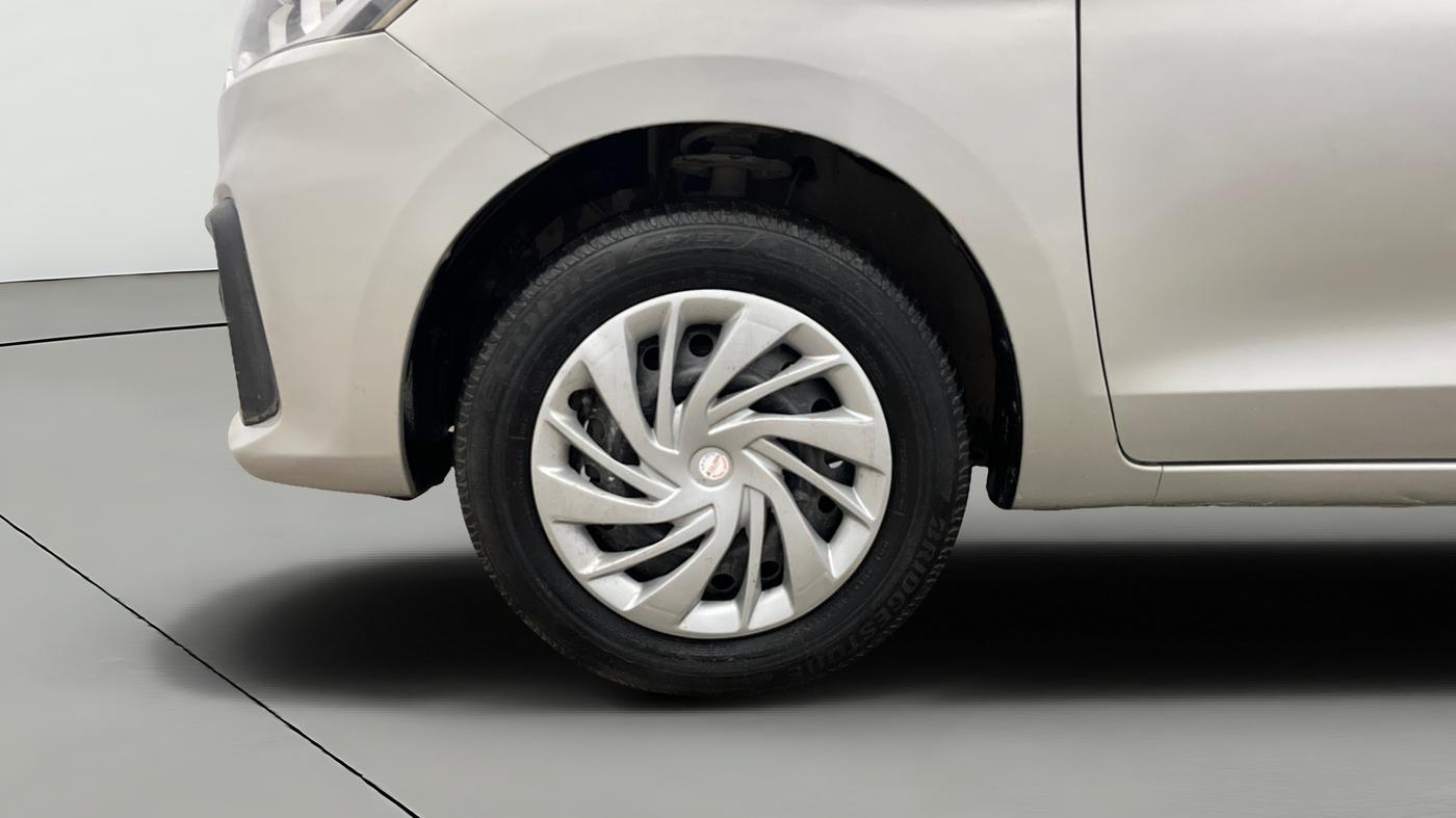 2019 Maruti Ertiga VXI SHVS, Petrol, Manual, 35,546 km, Left Front Wheel