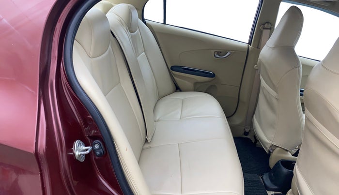 2017 Honda Amaze 1.2L I-VTEC SX, Petrol, Manual, 70,494 km, Right Side Rear Door Cabin