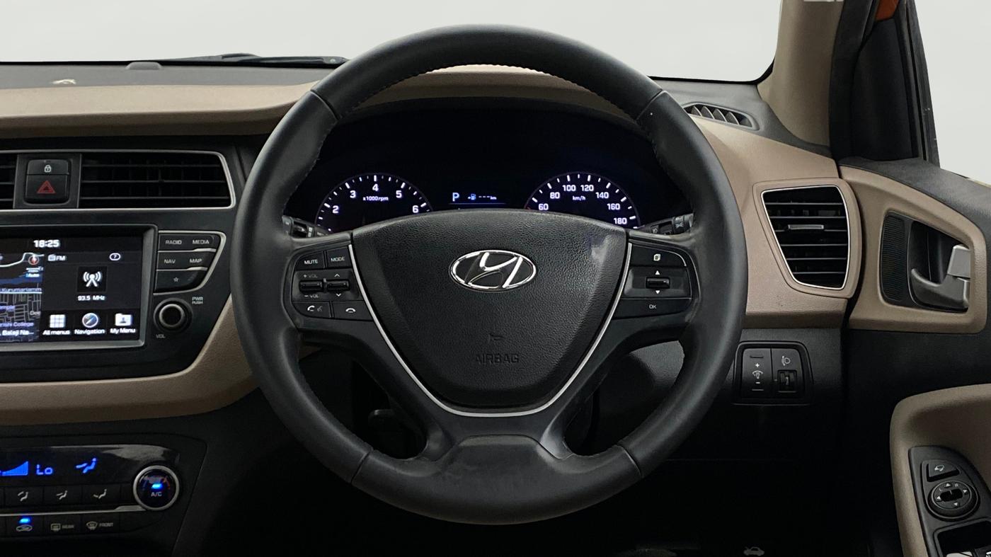 2019 Hyundai Elite i20 ASTA (O) CVT, Petrol, Automatic, 66,379 km, Steering Wheel Close Up