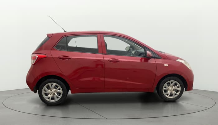 2017 Hyundai Grand i10 MAGNA 1.2 KAPPA VTVT, Petrol, Manual, 1,12,589 km, Right Side View