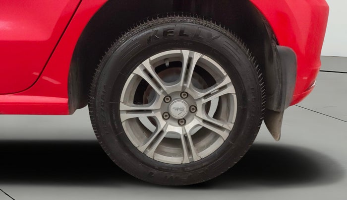 2019 Volkswagen Polo TRENDLINE 1.0L, Petrol, Manual, 77,759 km, Left Rear Wheel