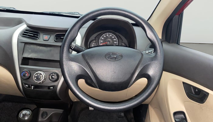 2018 Hyundai Eon ERA +, Petrol, Manual, 16,075 km, Steering Wheel Close Up