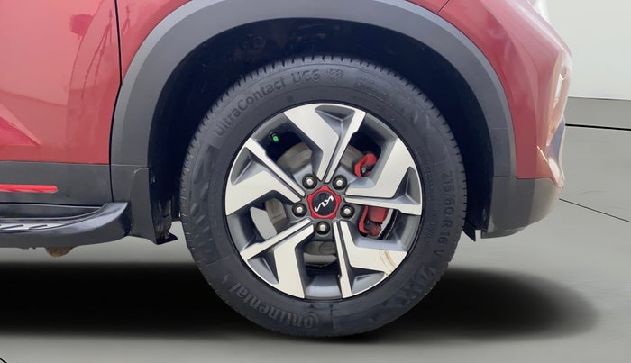 2021 KIA SONET GTX PLUS 1.5 AT, Diesel, Automatic, 38,074 km, Right Front Wheel