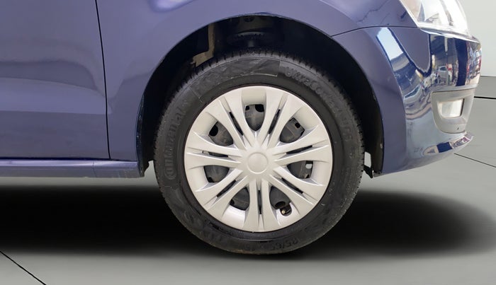 2013 Volkswagen Polo COMFORTLINE 1.2L PETROL, CNG, Manual, 74,931 km, Right Front Wheel