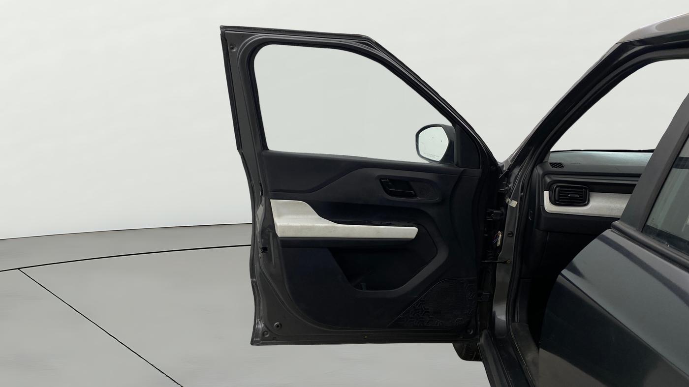 2022 Tata PUNCH PURE MT, Petrol, Manual, 63,272 km, LHS Front Door