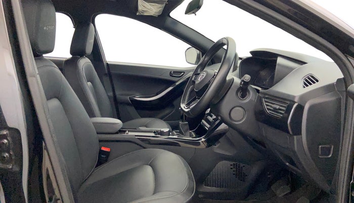 2021 Tata NEXON XZ PLUS PETROL DARK EDITION, Petrol, Manual, 14,876 km, Right Side Front Door Cabin