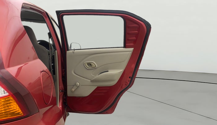 2017 Datsun Redi Go T (O), Petrol, Manual, 43,414 km, RHS Rear Door