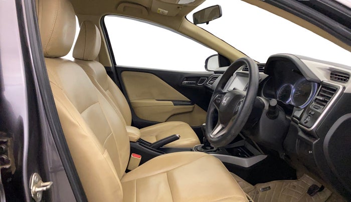 2021 Honda City 1.5L I-VTEC V MT 4TH GEN, Petrol, Manual, 35,283 km, Right Side Front Door Cabin