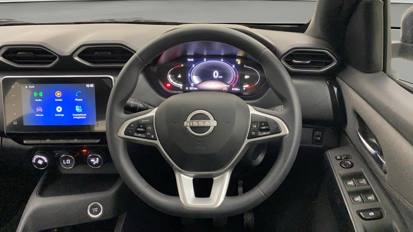 2025 Nissan MAGNITE N-Connecta B4D 1.0 Petrol MT, Petrol, Manual, 2,122 km, Steering Wheel Close Up