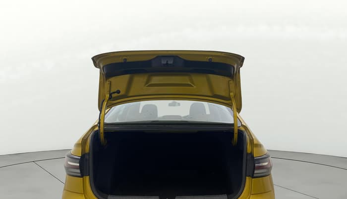 2022 Volkswagen VIRTUS HIGHLINE TSI 1.0 AT, Petrol, Automatic, 29,484 km, Boot Open Zoomed View