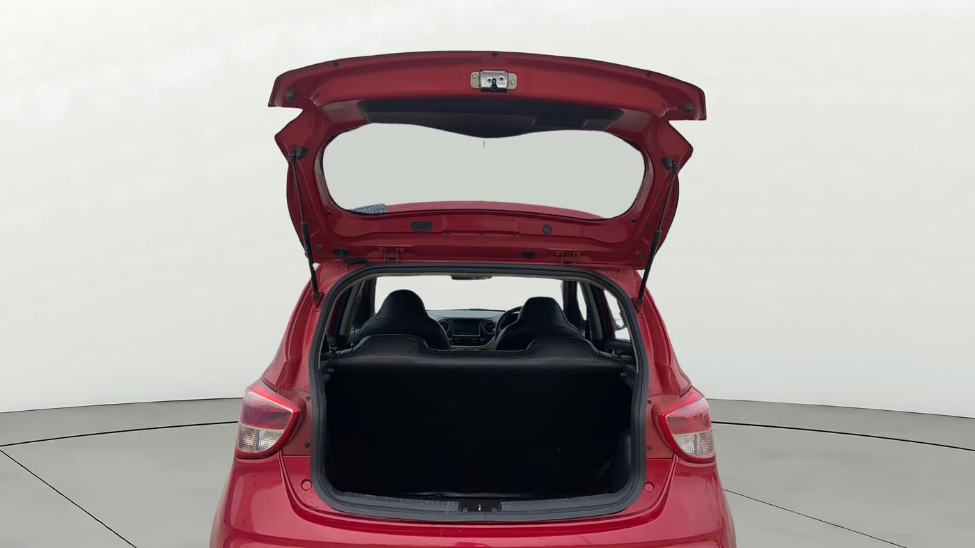 2019 Hyundai Grand i10 SPORTZ AT 1.2 KAPPA VTVT, Petrol, Automatic, 77,547 km, Boot Door Open