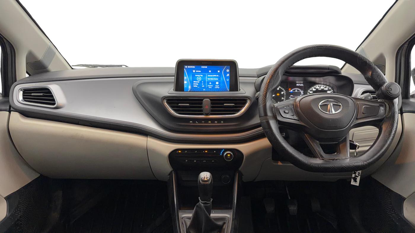 2022 Tata ALTROZ XM PLUS PETROL, Petrol, Manual, 63,153 km, Dashboard