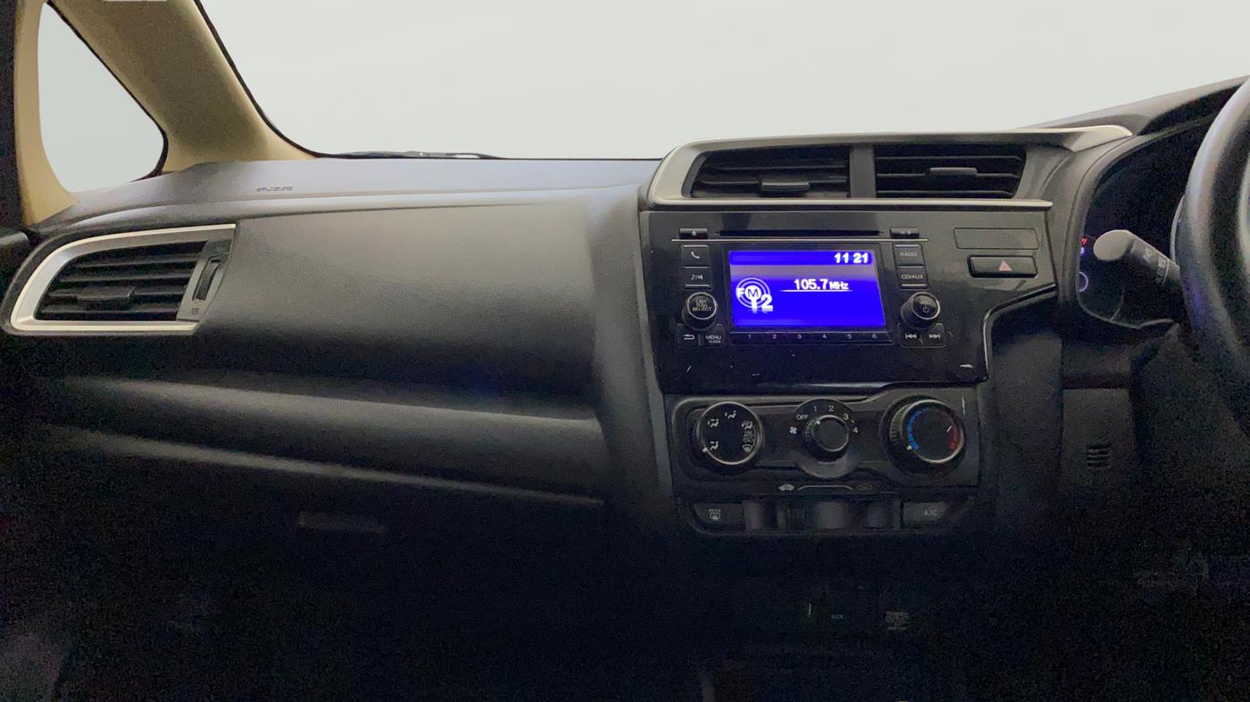 2017 Honda Jazz 1.2L I-VTEC SV, Petrol, Manual, 50,451 km, Air Conditioner
