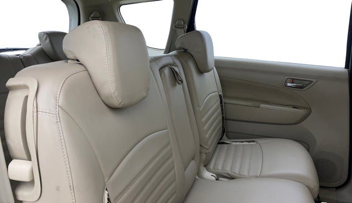 2015 Maruti Ertiga ZXI+, Petrol, Manual, 42,130 km, Right Side Rear Door Cabin