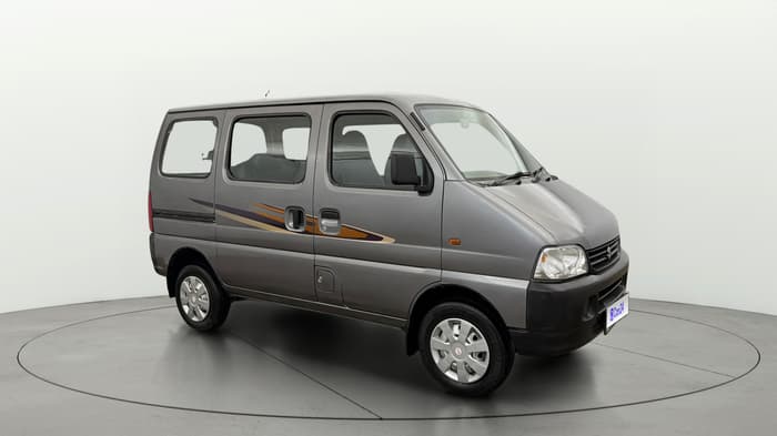 2022 Maruti Eeco 5 STR AC CNG (O), CNG, Manual, 33,138 km, Right Front Diagonal