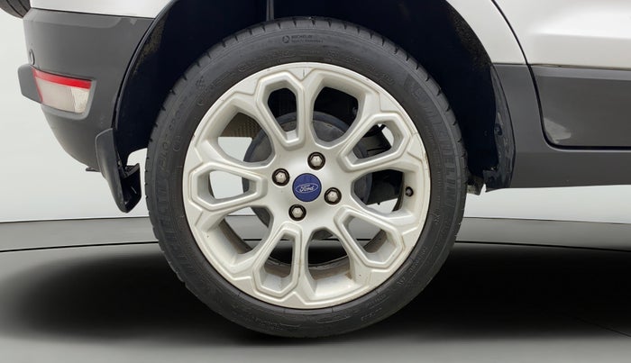 2018 Ford Ecosport TITANIUM + 1.5L DIESEL, Diesel, Manual, 1,32,410 km, Right Rear Wheel