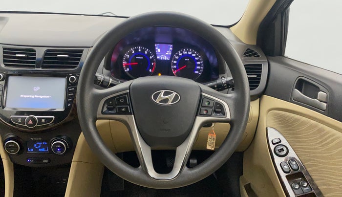 2016 Hyundai Verna 1.6 VTVT SX, Petrol, Manual, 57,170 km, Steering Wheel Close Up