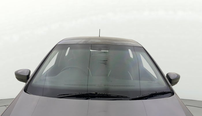 2014 Volkswagen Polo HIGHLINE1.2L, Petrol, Manual, 90,357 km, Front Windshield