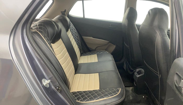 2016 Hyundai Grand i10 MAGNA AT 1.2 KAPPA VTVT, Petrol, Automatic, 80,179 km, Right Side Rear Door Cabin