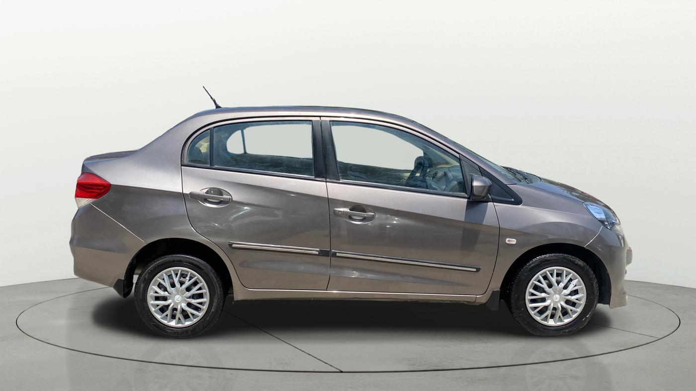 2013 Honda Amaze 1.5L I-DTEC S, Diesel, Manual, 55,585 km, Right Side View