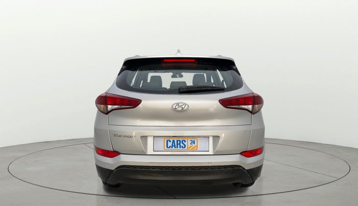 2016 Hyundai Tucson 2WD MT PETROL, Petrol, Manual, 1,04,120 km, Back/Rear