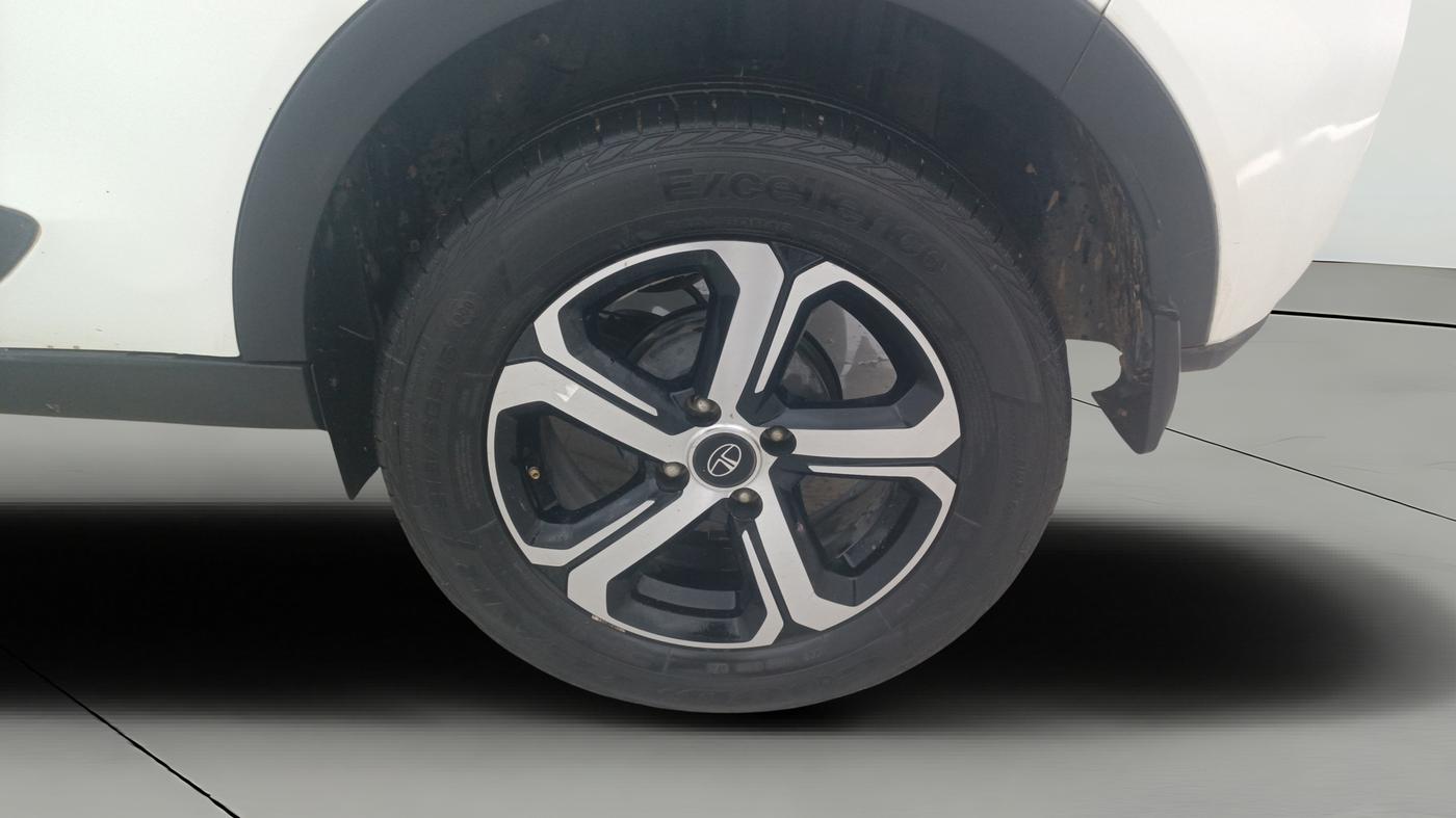 2022 Tata NEXON XZ PLUS (PREMIUM) PETROL, Petrol, Manual, 37,379 km, Left Rear Wheel