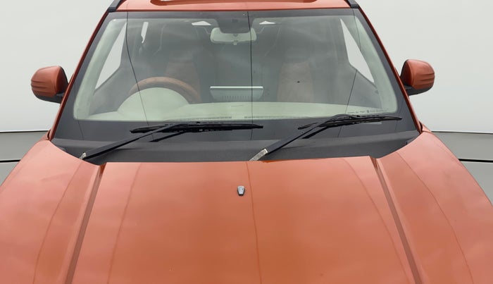 2016 Mahindra Kuv100 K4 D 6 STR, Diesel, Manual, 91,645 km, Front Windshield