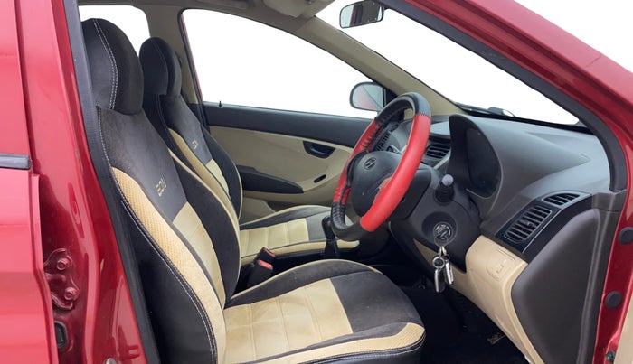 2016 Hyundai Eon ERA +, Petrol, Manual, 27,888 km, Right Side Front Door Cabin