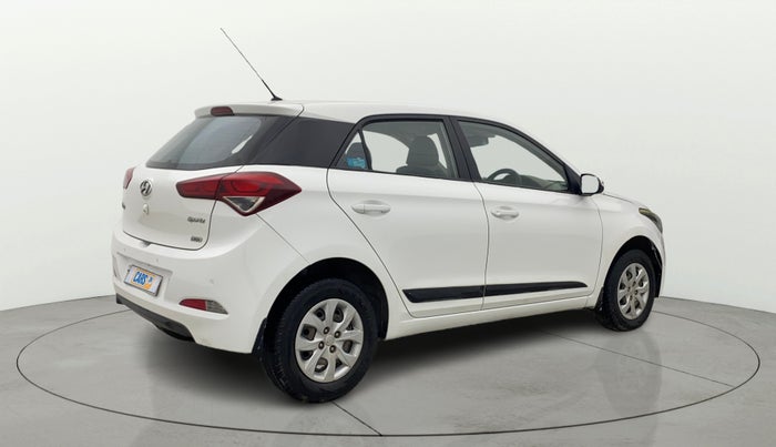 2017 Hyundai Elite i20 SPORTZ 1.4 CRDI, Diesel, Manual, 1,12,064 km, Right Back Diagonal