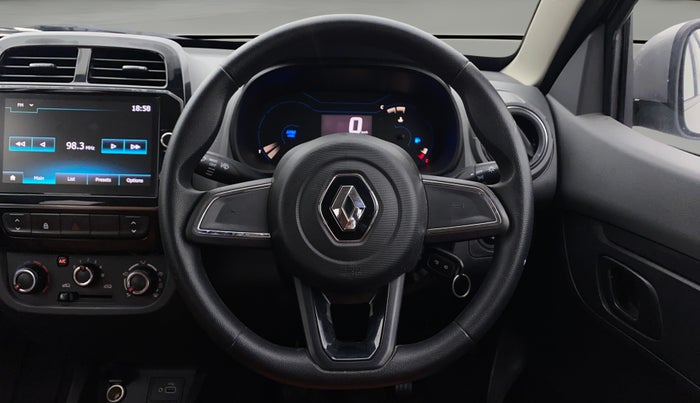 2022 Renault Kwid RXT 1.0 (O), Petrol, Manual, 16,531 km, Steering Wheel Close Up