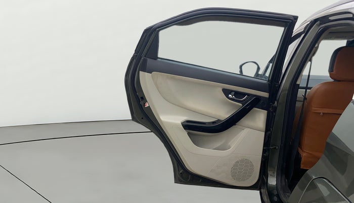 2022 Tata NEXON XZ PLUS (O) PETROL, Petrol, Manual, 70,567 km, LHS Rear Door