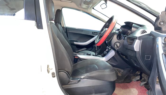 2020 Tata NEXON XM DIESEL, Diesel, Manual, 75,629 km, Right Side Front Door Cabin