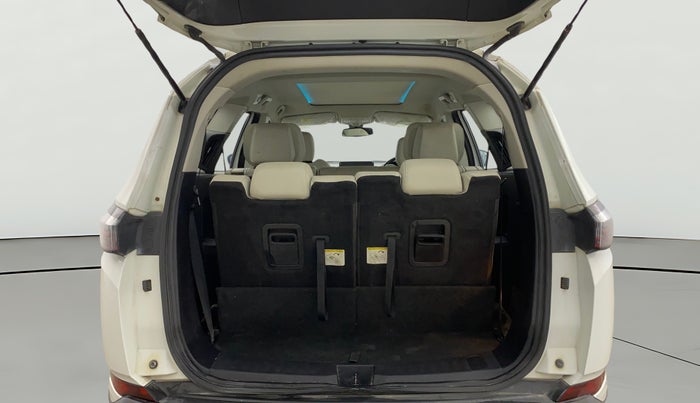 2023 Tata Safari XZ PLUS, Diesel, Manual, 46,577 km, Boot Open Zoomed View