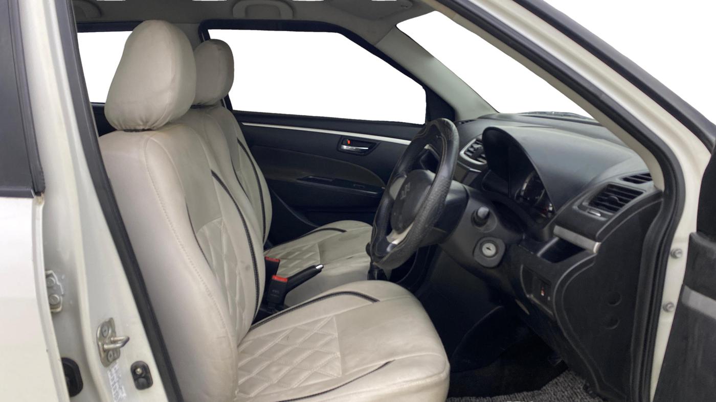 2015 Maruti Swift VXI, Petrol, Manual, 99,713 km, Right Side Front Door Cabin