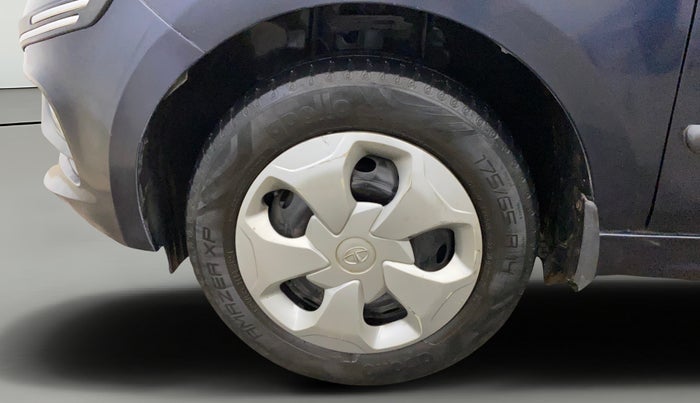 2022 Tata TIGOR XZ CNG, CNG, Manual, 54,880 km, Left Front Wheel