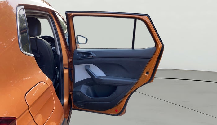 2021 Skoda KUSHAQ STYLE 1.0L TSI AT, Petrol, Automatic, 87,068 km, RHS Rear Door