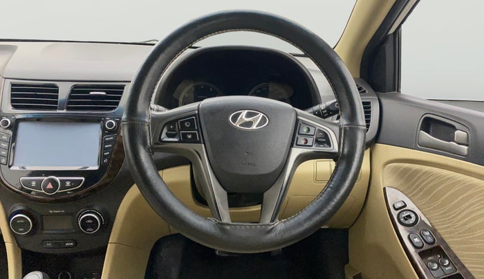 2016 Hyundai Verna FLUIDIC 4S1.6 VTVT SX AT, Petrol, Automatic, 95,846 km, Steering Wheel Close Up