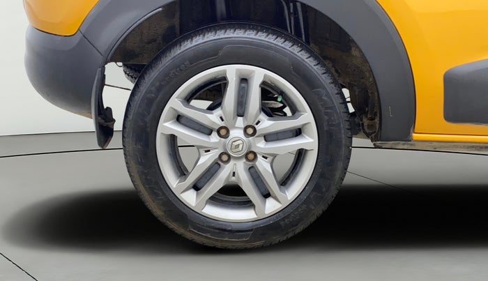 2020 Renault TRIBER RXZ AMT, Petrol, Automatic, 55,886 km, Right Rear Wheel