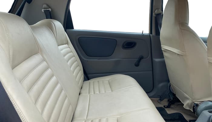 2013 Maruti Alto K10 VXI, Petrol, Manual, 95,705 km, Right Side Rear Door Cabin