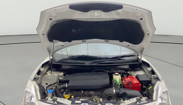 2018 Maruti Swift VDI AMT, Diesel, Automatic, 95,619 km, Open Bonet